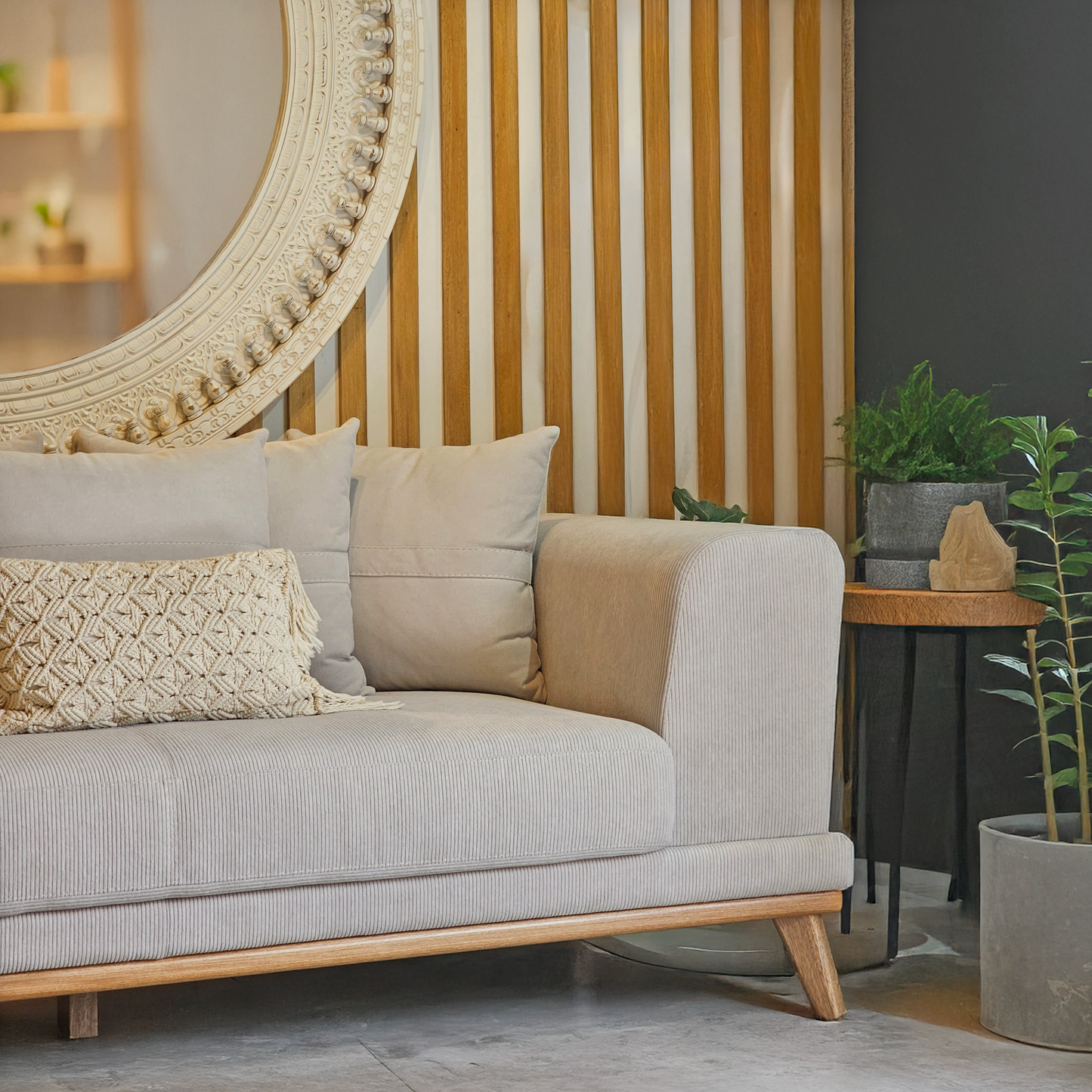 Sofá Ónix para Sala Moderna – Diseño Elegante con Base en Madera