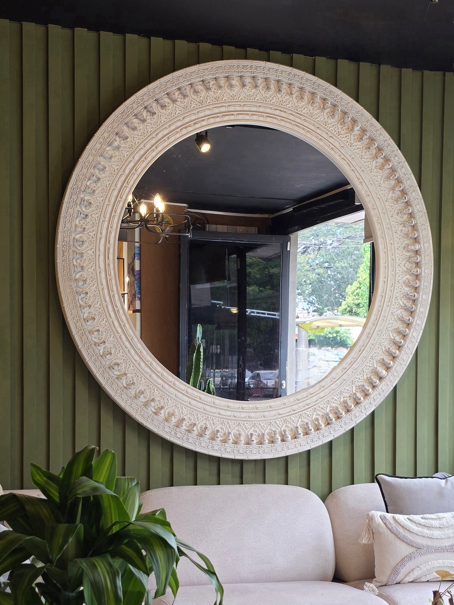 Espejo Tallado en MDF – Diseño Decorativo Personalizable