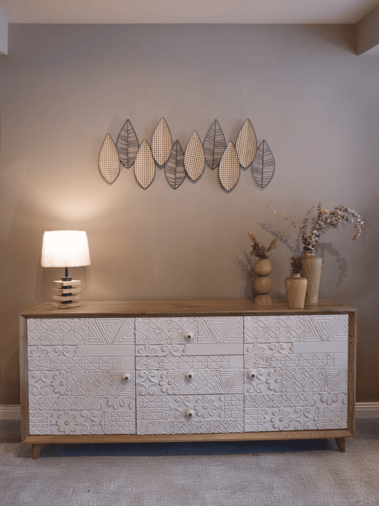 Bife en Madera Natural con Tallado Artesanal – Diseño Colombiano