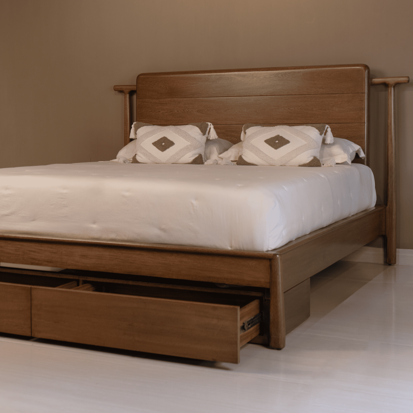 Cama Jardín, detalle de cajón