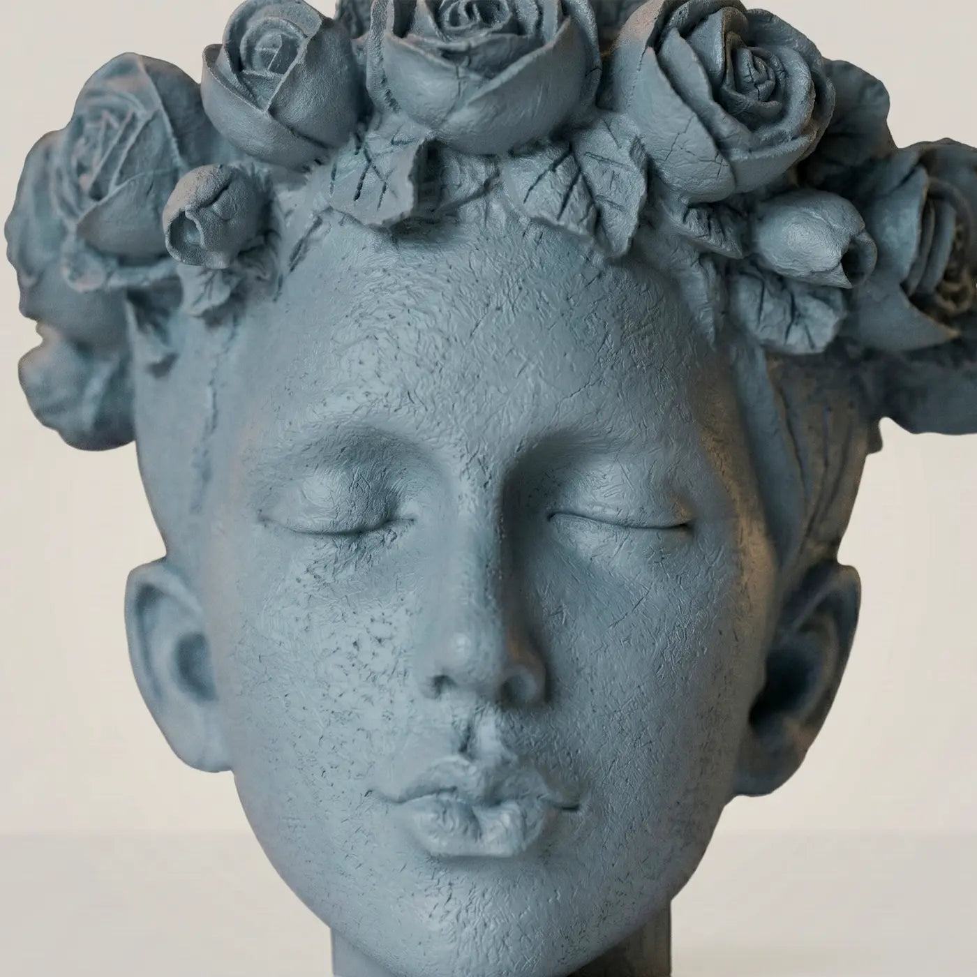 Macetero busto de mujer, vista lateral