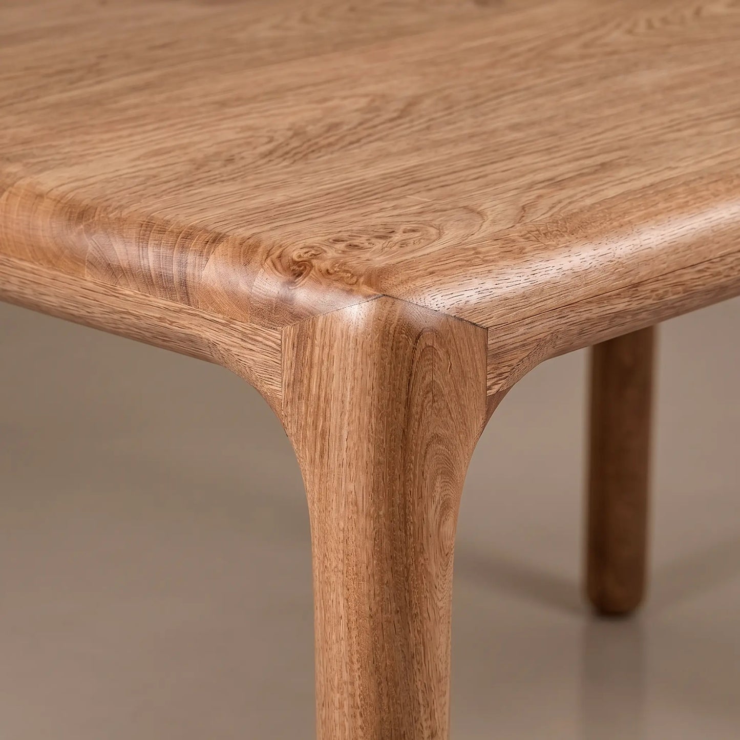 Mesa Natura, detalle de las esquinas redondeadas