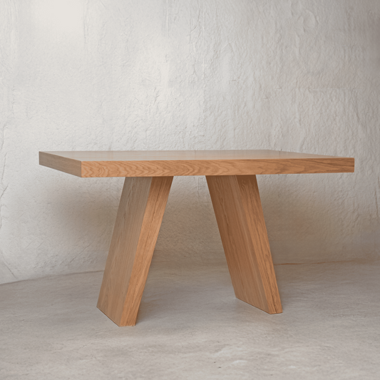 Mesa de Comedor Andes - Diseño Moderno en Chapa de Madera