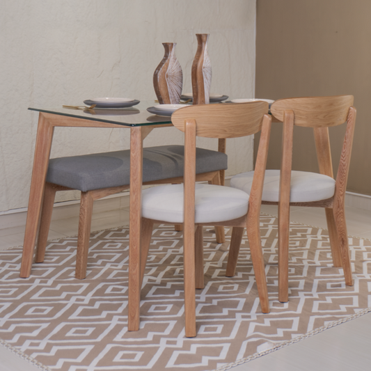 Comedor Eco de 4 Puestos en Roble Macizo con Banca y Sillas – Diseño Moderno Colombiano