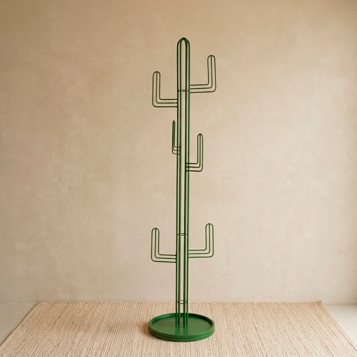 Perchero de Piso Metálico Diseño Moderno | Modelo Cactus