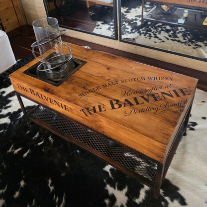 Mesa Decorativa Industrial con Chimenea